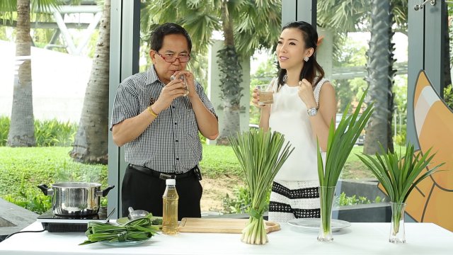 น้ำตะไคร้ใบเตย ชื่นใจได้สุขภาพ, ดูแลดวงตาในยุคดิจิทัล