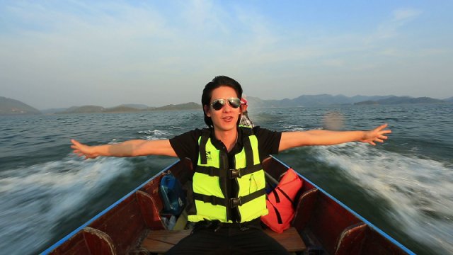 ความสุขกลางผืนน้ำที่บ้านพุเข็ม อ.แก่งกระจาน จ.เพชรบุรี
