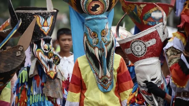 ผีตามคน