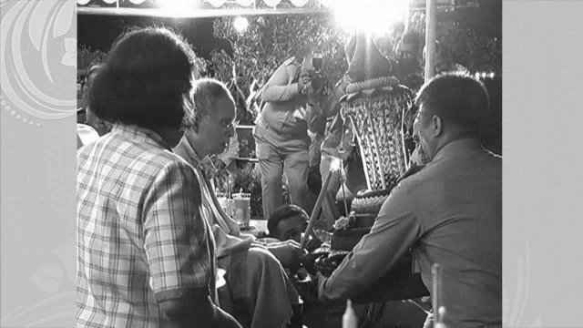 ในหลวงกับการสืบสานประเพณีลอยกระทง