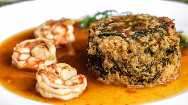 เค้กชะคราม ซอสแกงส้ม