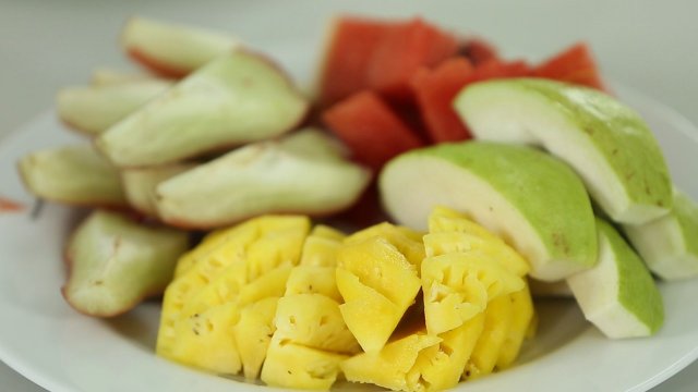 รู้สู้โรค : กินผลไม้อย่างไร ให้ไม่อ้วน