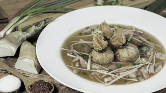 โกยซีหมี่ถุงทอง