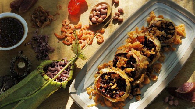 เมนูฟิวชัน: บ๊ะจ่างหม้อแกงลิง