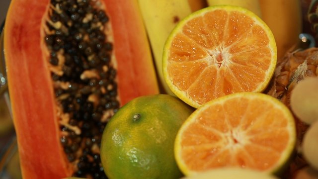 รู้สู้โรค : ผลไม้ที่เหมาะกับผู้สูงวัย