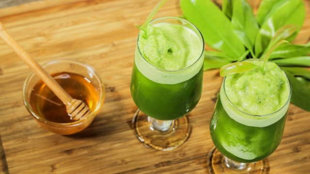 สมูททีใบชะมวง