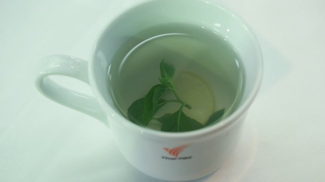 กินดี อยู่ดี กับหมอพรเทพ : ชาโหระพา