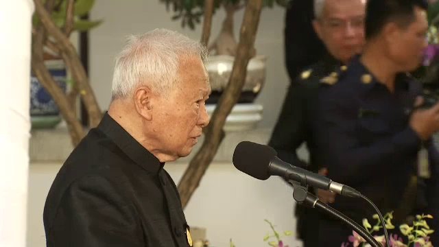 จาก พล.อ.เปรม ถึง พล.อ.ประยุทธ์ "ยิ่งเหนื่อยมากเท่าไหร่ ยิ่งสำเร็จมากขึ้นเท่านั้น"